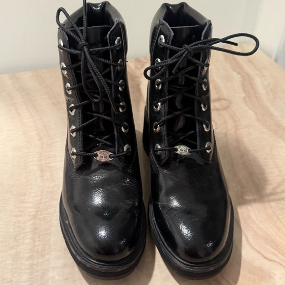 Timberland Kingsley Waterproof Boots 2 Inches Heel Women's Size 8.5 - Picture 2 of 11